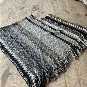 Stylish Black, Tan  and Gray Chevron poncho